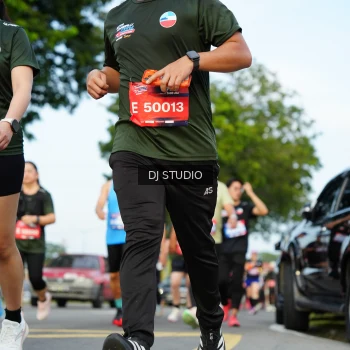Runner Photo 3998385