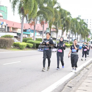 Runner Photo 3998400