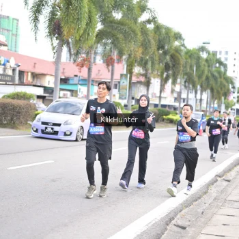 Runner Photo 3998431