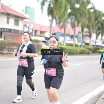 Runner Photo 3998443