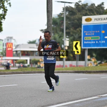 Runner Photo 3998465