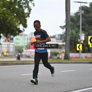 Runner Photo 3998477