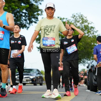 Runner Photo 3998493