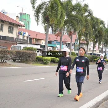 Runner Photo 3998540