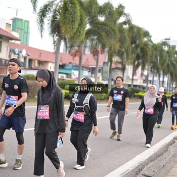 Runner Photo 3998550
