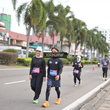 Runner Photo 3998554