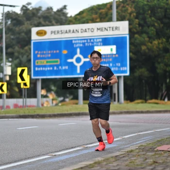 Runner Photo 3998557