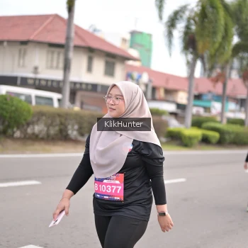 Runner Photo 3998558