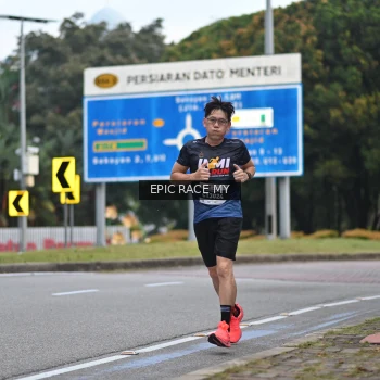 Runner Photo 3998561