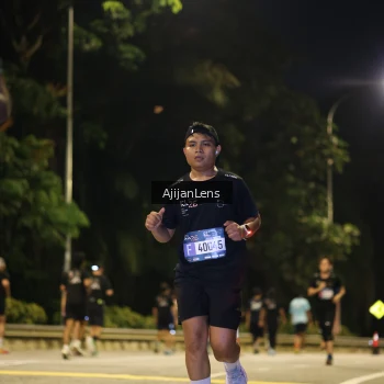 Runner Photo 3998573