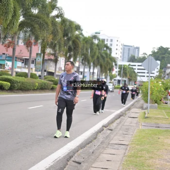 Runner Photo 3998582