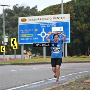Runner Photo 3998584