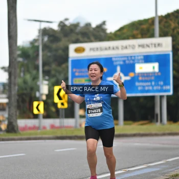 Runner Photo 3998590