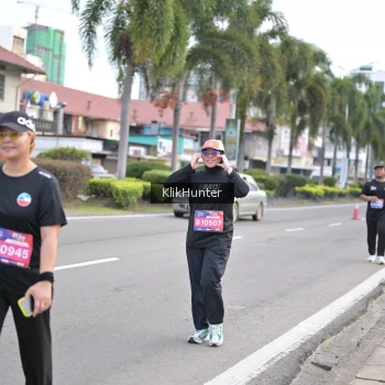 Runner Photo 3998601