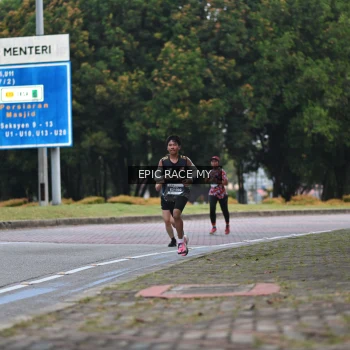 Runner Photo 3998608