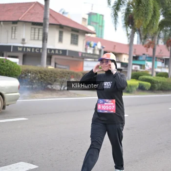Runner Photo 3998615