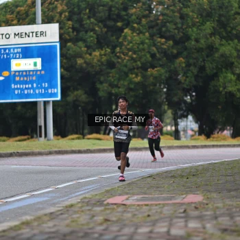Runner Photo 3998616