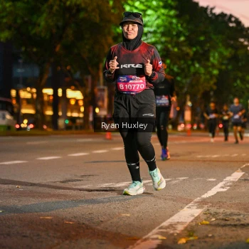 Runner Photo 3998625