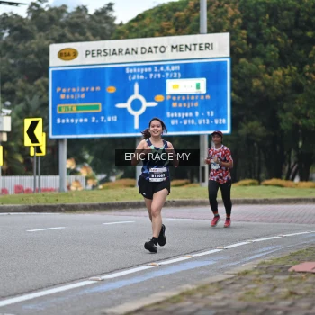 Runner Photo 3998648
