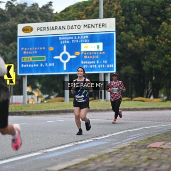 Runner Photo 3998649