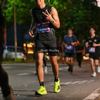 Runner Photo 3998659