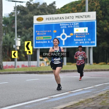 Runner Photo 3998660