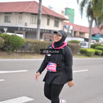 Runner Photo 3998693