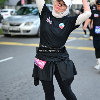 Runner Photo 3998694