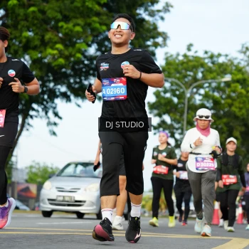 Runner Photo 3998706
