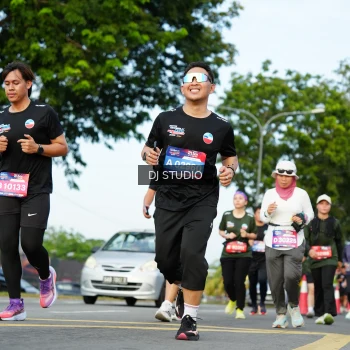 Runner Photo 3998713