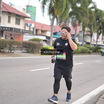 Runner Photo 3998714