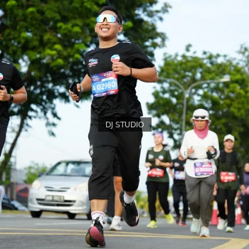 Runner Photo 3998716