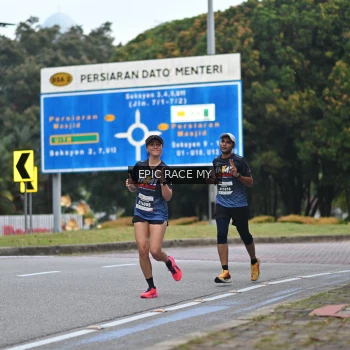 Runner Photo 3998741