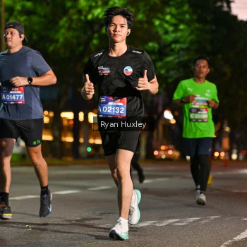 Runner Photo 3998744