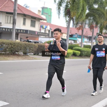 Runner Photo 3998746