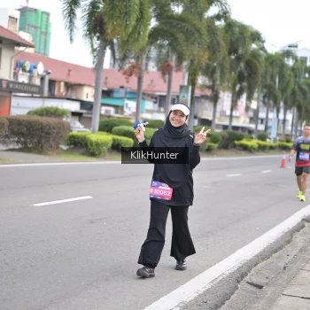 Runner Photo 3998750