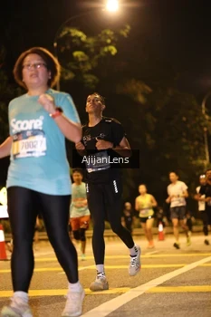 Runner Photo 3998752