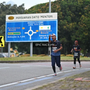 Runner Photo 3998765