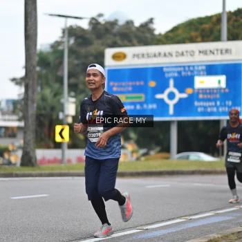 Runner Photo 3998783