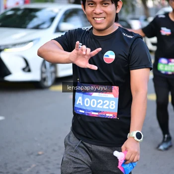Runner Photo 3998805
