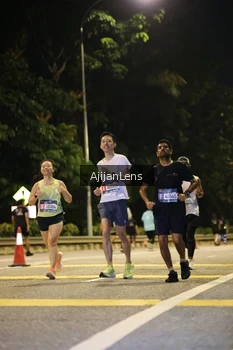 Runner Photo 3998829