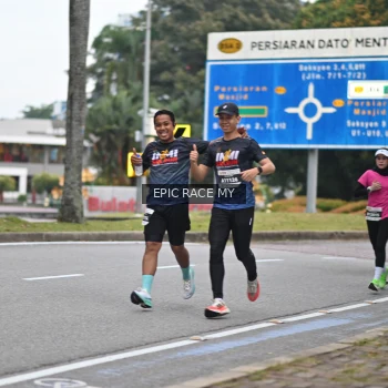 Runner Photo 3998862
