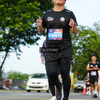 Runner Photo 3998865