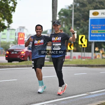 Runner Photo 3998879