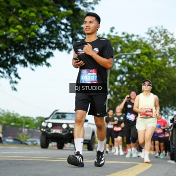 Runner Photo 3998888