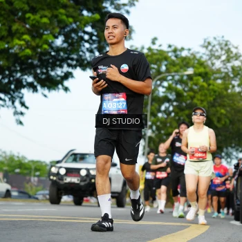 Runner Photo 3998898