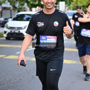 Runner Photo 3998906
