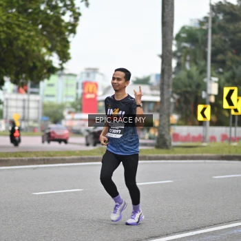 Runner Photo 3998913