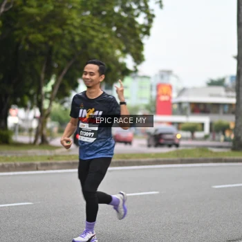 Runner Photo 3998917