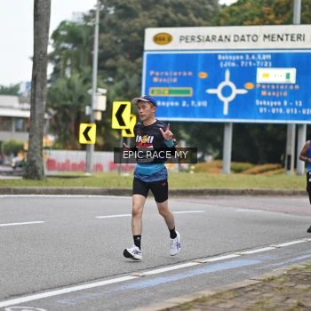 Runner Photo 3998940